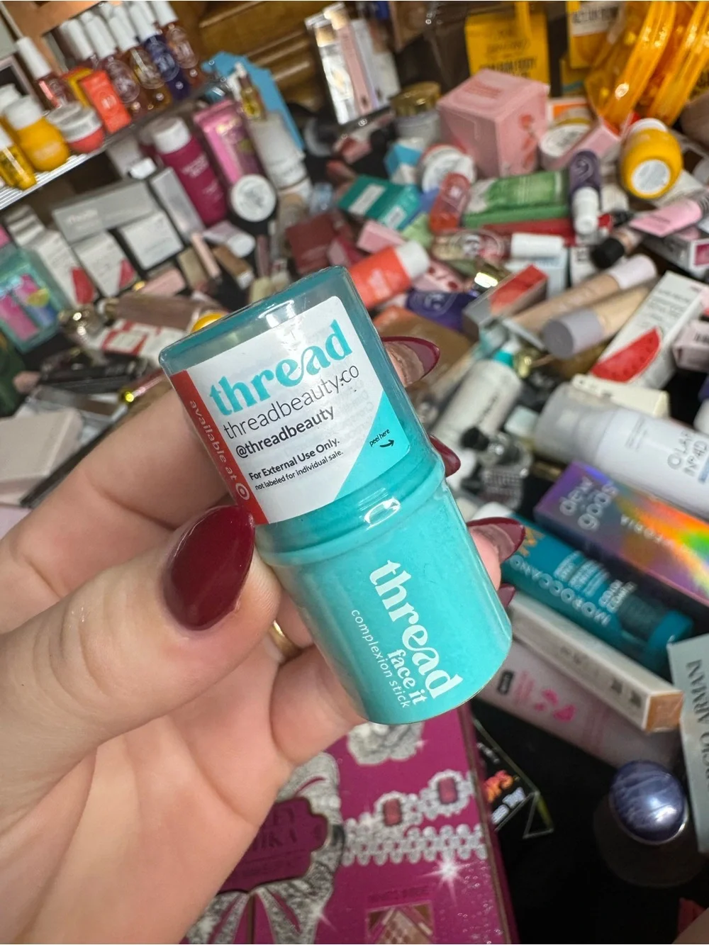 Complexion Stick -Thread cosmetics Color Corrector